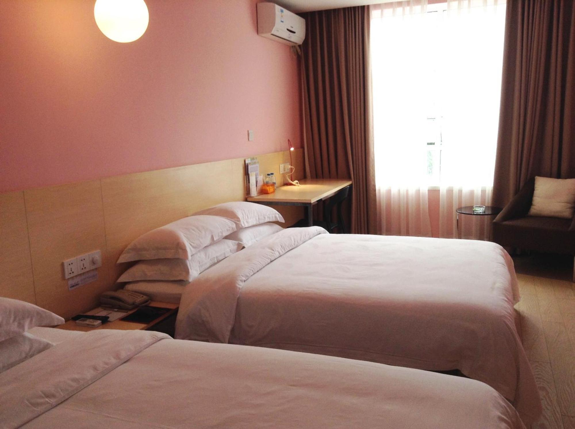 Colour Inn - She Kou Branch Shenzhen Camera foto